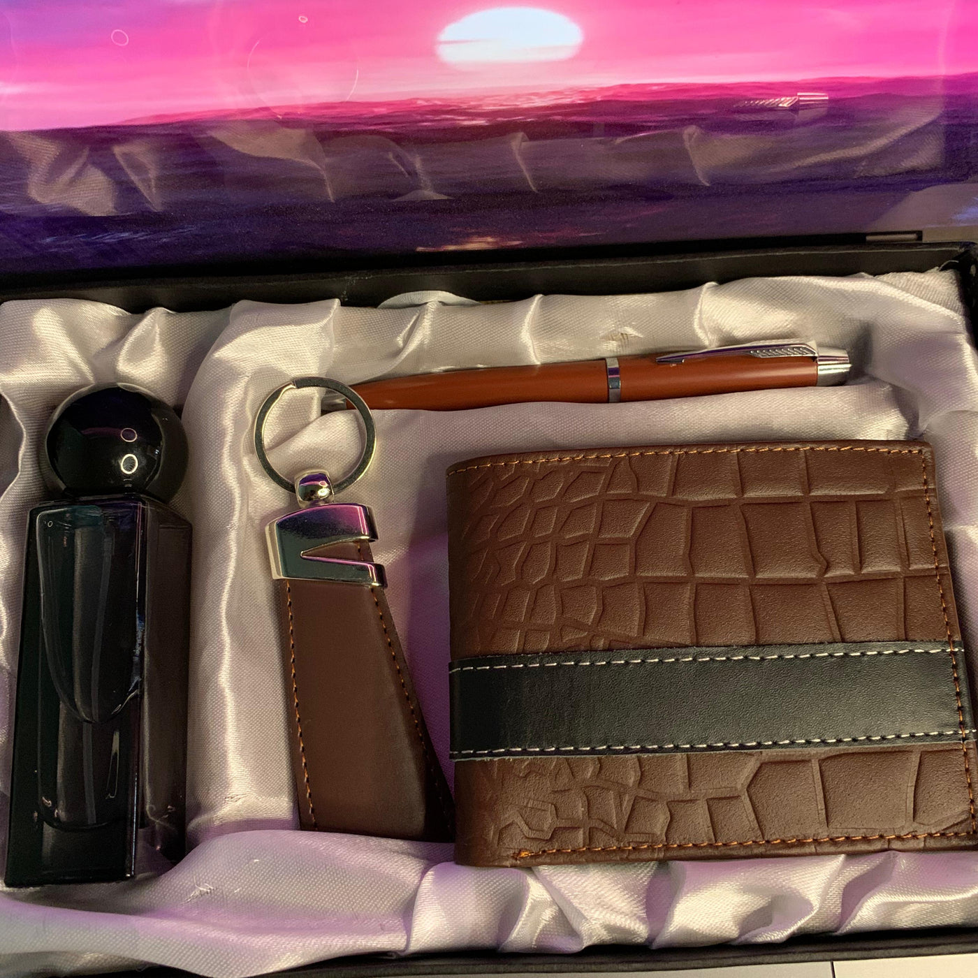Celebrate in Style: Premium Gift Box for Him