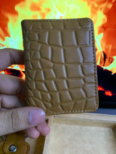 Compact Leather card holder Wallet & Keychain Duo – Perfect Gift Box