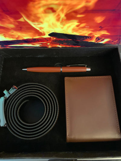 Signature Series Gift Box – Classic Leather Wallet, Belt & Executive Pen