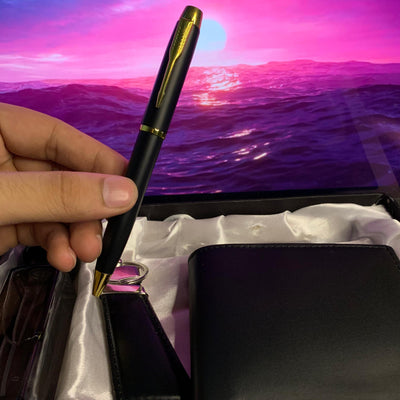 Celebrate in Style: Luxury Gift Box for Him