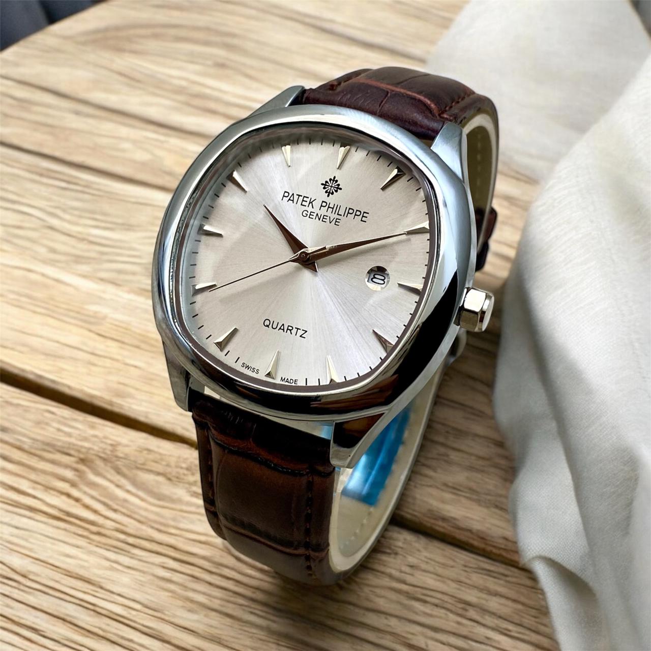 Patek Philippe Master Lock Watch – Date Function with Genuine Leather Strap